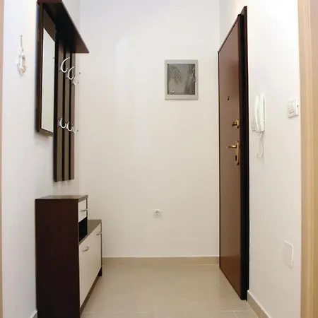Apartment Simanic *
